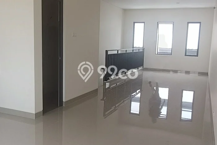 Unit Komersial Disewakan di Tangerang Area Strategis Harga Kompetitif Unit Komersial Disewakan di Tangerang Area Strategis Harga Kompetitif
