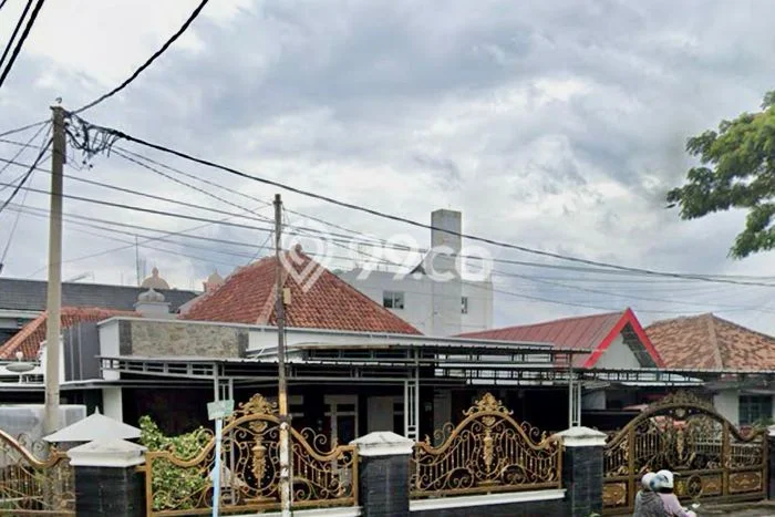 Dijual Rumah Premium dengan Fasilitas Sekitar Lengkap di Enggal, Bandar Lampung Dijual Rumah Premium dengan Fasilitas Sekitar Lengkap di Enggal, Bandar Lampung