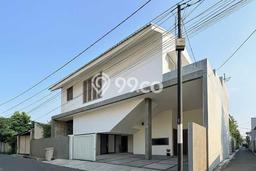 Rumah Mewah LB 190m2 Siap Huni Desain Elegan di Kayu Putih, Jakarta Timur Rumah Mewah LB 190m2 Siap Huni Desain Elegan di Kayu Putih, Jakarta Timur
