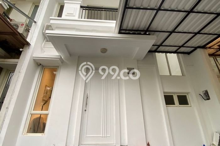 Disewakan! Rumah 2 Kamar Tidur &
2 Kamar Mandi di BSD Residence One, Tangerang Disewakan! Rumah 2 Kamar Tidur &
2 Kamar Mandi di BSD Residence One, Tangerang