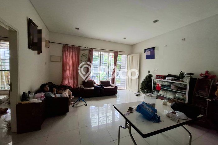 For Sale Hunian Rumah Terawat 5 KT di BSD Residence One, Tangerang For Sale Hunian Rumah Terawat 5 KT di BSD Residence One, Tangerang