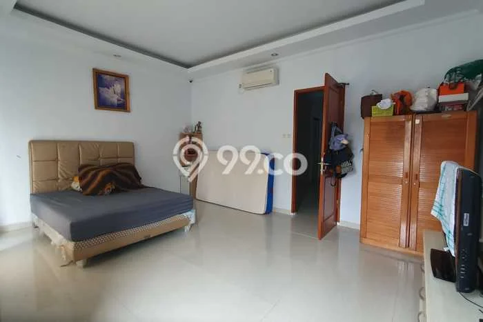 Hot Offer Hunian Mewah Ideal dan Luas di Cipondoh, Tangerang Hot Offer Hunian Mewah Ideal dan Luas di Cipondoh, Tangerang