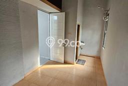For Sale Rumah 3 Kamar Lokasi Ideal Bagus dan Strategis di Serpong Utara For Sale Rumah 3 Kamar Lokasi Ideal Bagus dan Strategis di Serpong Utara