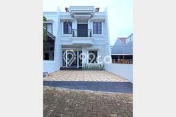 Rumah Modern 4 Kamar LT 101m2 di Pinang Ranti Rumah Modern 4 Kamar LT 101m2 di Pinang Ranti
