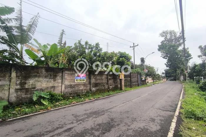 Tanah Investasi Disewakan di Tembalang, Semarang, Luas 1354m2 Tanah Investasi Disewakan di Tembalang, Semarang, Luas 1354m2