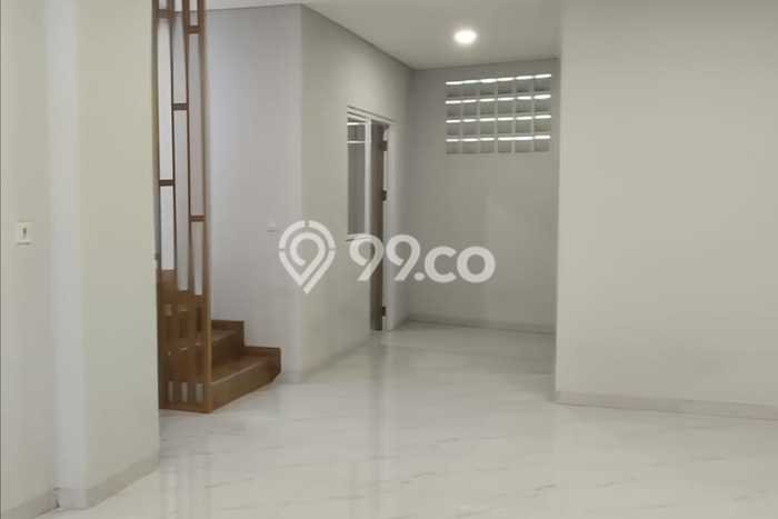 Dijual Rumah Mewah Megah Dengan View Cantik di Jelambar, Jakarta Barat Dijual Rumah Mewah Megah Dengan View Cantik di Jelambar, Jakarta Barat