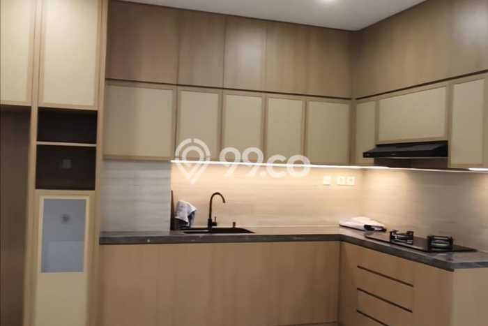 Dijual Rumah Mewah Megah Dengan View Cantik di Jelambar, Jakarta Barat Dijual Rumah Mewah Megah Dengan View Cantik di Jelambar, Jakarta Barat