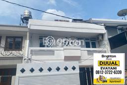 Rumah Mewah LB 400m2 Siap Pakai Desain Elegan di Green garden, Jakarta Barat Rumah Mewah LB 400m2 Siap Pakai Desain Elegan di Green garden, Jakarta Barat