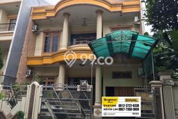 Rumah Luxury Modern Tanpa Renovasi di Taman Palem Jakarta Barat Rumah Luxury Modern Tanpa Renovasi di Taman Palem Jakarta Barat
