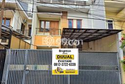Ready to Use! Premium House LT 97m2 Desain Elegan di Duri Kepa Ready to Use! Premium House LT 97m2 Desain Elegan di Duri Kepa