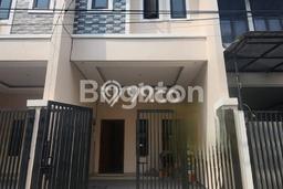 Dijual Rumah Modern 4 KT di Tanjung Duren, Jakarta Barat Dijual Rumah Modern 4 KT di Tanjung Duren, Jakarta Barat