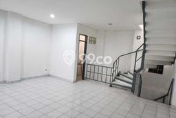 Unit Komersial Dijual di Jakarta Barat LT 100m2 & LB 85m2 Unit Komersial Dijual di Jakarta Barat LT 100m2 & LB 85m2