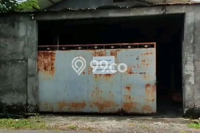 LOKASI STRATEGIS! Gudang Disewakan di Denpasar Barat, Luas 500m², Area Komersial LOKASI STRATEGIS! Gudang Disewakan di Denpasar Barat, Luas 500m², Area Komersial