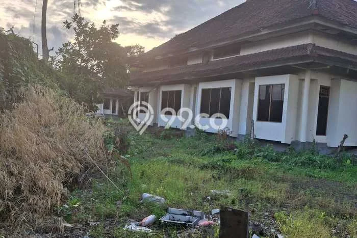 Unit Komersial Disewa Lokasi Denpasar Timur, Denpasar Spesifikasi Luas Bangunan 500m2 Unit Komersial Disewa Lokasi Denpasar Timur, Denpasar Spesifikasi Luas Bangunan 500m2