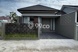 Jual Rumah Strategis Bagus Punya 2 KT di Godean Sleman SHM Jual Rumah Strategis Bagus Punya 2 KT di Godean Sleman SHM