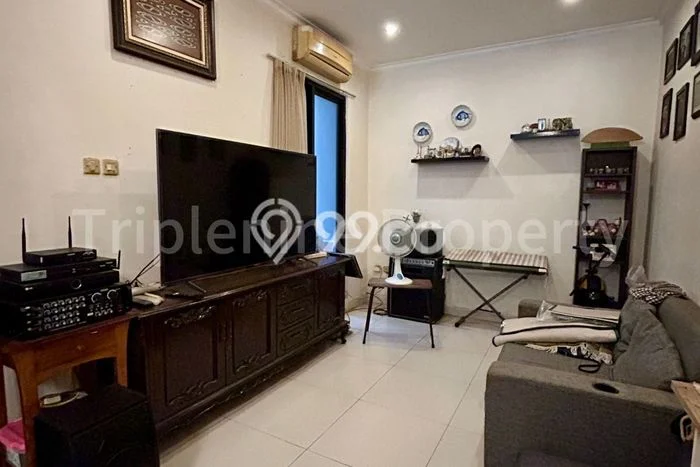 Rumah Modern 5 KT di Citra Grand Jakarta Timur Unfurnished Rumah Modern 5 KT di Citra Grand Jakarta Timur Unfurnished