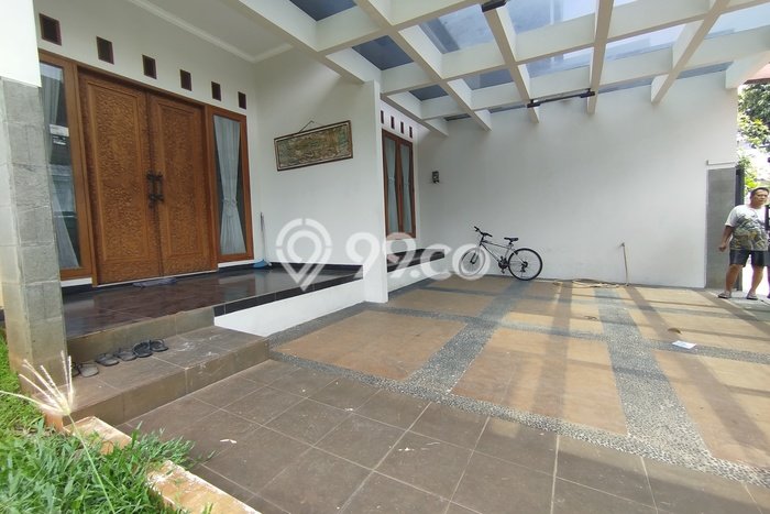 For Sale Rumah Elit Exclusive di Cakung, Jakarta Timur For Sale Rumah Elit Exclusive di Cakung, Jakarta Timur