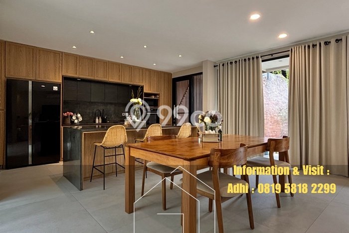 Dijual Rumah Mewah Megah Dengan View Eksklusif di Bintaro, Jakarta Selatan Dijual Rumah Mewah Megah Dengan View Eksklusif di Bintaro, Jakarta Selatan