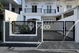 Dijual Rumah Luas Elegan Dengan View Eksklusif di Pejaten, Jakarta Selatan Dijual Rumah Luas Elegan Dengan View Eksklusif di Pejaten, Jakarta Selatan