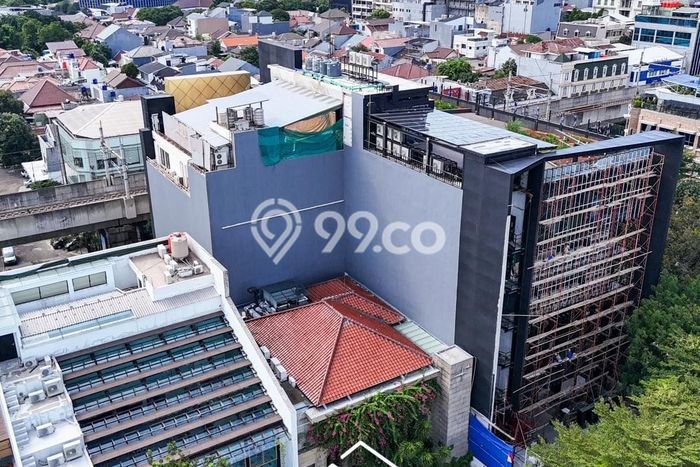 Unit Komersial Dijual di Kebayoran Baru Jakarta Selatan Luas Tanah 384m2, Luas Bangunan 650m2 Unit Komersial Dijual di Kebayoran Baru Jakarta Selatan Luas Tanah 384m2, Luas Bangunan 650m2