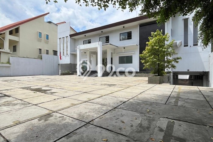 Kantor Dijual di Kebayoran Baru LT 1237m2, LB 1000m2 untuk Investasi Kantor Dijual di Kebayoran Baru LT 1237m2, LB 1000m2 untuk Investasi