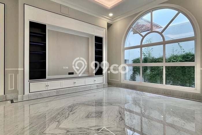 Hot Offer Hunian Mewah Ideal dan Luas di Menteng, Jakarta Pusat Hot Offer Hunian Mewah Ideal dan Luas di Menteng, Jakarta Pusat