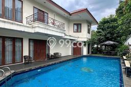 Rumah Luxury Modern Tanpa Renovasi di Pondok Indah Jakarta Selatan Rumah Luxury Modern Tanpa Renovasi di Pondok Indah Jakarta Selatan