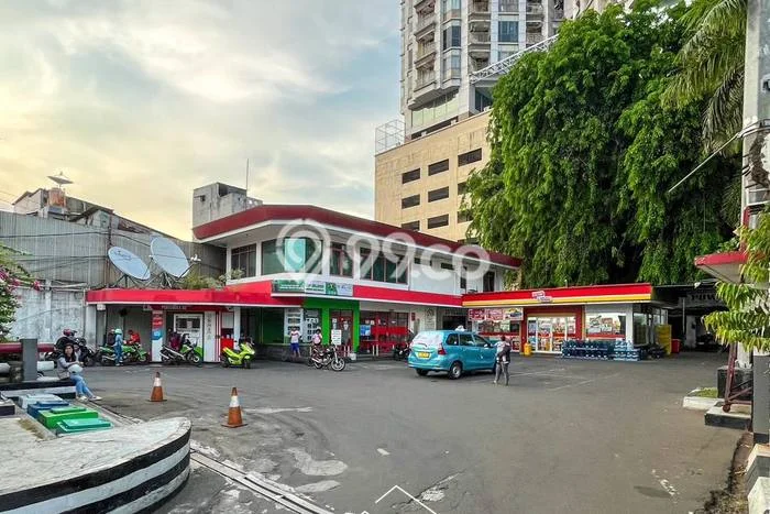 Unit Komersial Dijual di Jakarta Pusat LT 2801m2 & LB 447m2 Unit Komersial Dijual di Jakarta Pusat LT 2801m2 & LB 447m2