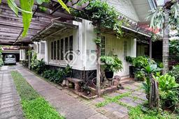 Rumah Eksklusif Siap Huni LT 657m2 di Menteng, Jakarta Pusat Rumah Eksklusif Siap Huni LT 657m2 di Menteng, Jakarta Pusat