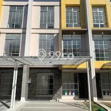 Rumah sewa siap huni 3 Kamar Tidur di Pantai Indah Kapuk 2, Jakarta Utara Rumah sewa siap huni 3 Kamar Tidur di Pantai Indah Kapuk 2, Jakarta Utara