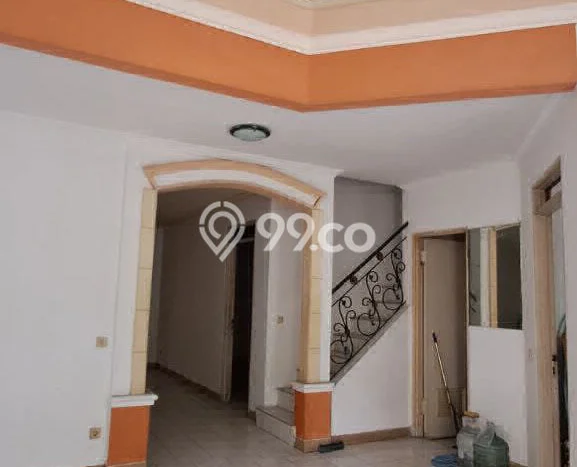 Rumah Luas Asri 4 KT Siap Huni di Lippo Karawaci Tangerang Rumah Luas Asri 4 KT Siap Huni di Lippo Karawaci Tangerang