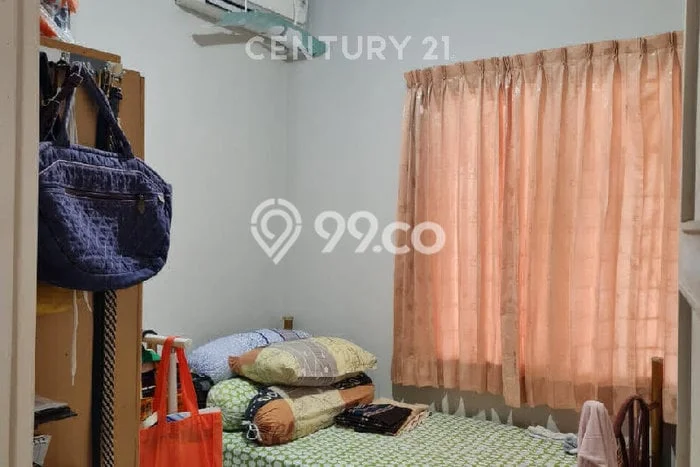 Jarang Ada! Rumah Sewa 2 Kamar Bagus Siap Huni Gading Serpong Jarang Ada! Rumah Sewa 2 Kamar Bagus Siap Huni Gading Serpong