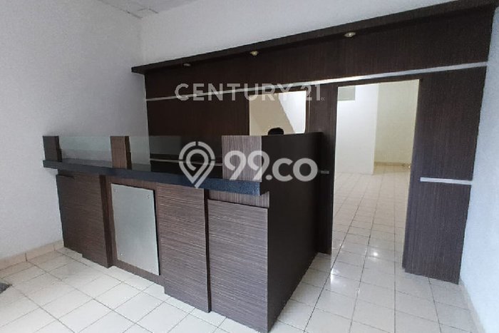 Ruko Dijual di Tangerang LT 67m2 & LB 180m2 Lokasi Terbaik! Ruko Dijual di Tangerang LT 67m2 & LB 180m2 Lokasi Terbaik!