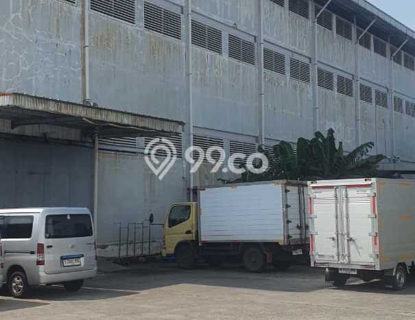 Unit Gudang Dijual di Jakarta Barat LT 10m2 & LB 4m2 Unit Gudang Dijual di Jakarta Barat LT 10m2 & LB 4m2