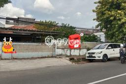 Siap Huni Rumah Mewah 4 Kamar di Tebet Dekat ke Mana Saja Siap Huni Rumah Mewah 4 Kamar di Tebet Dekat ke Mana Saja
