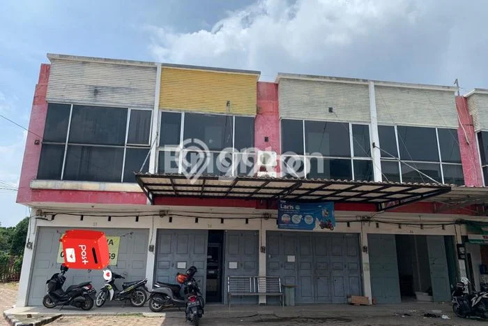 Ruko paling strategis disewakan di Cibinong Bogor Ruko paling strategis disewakan di Cibinong Bogor