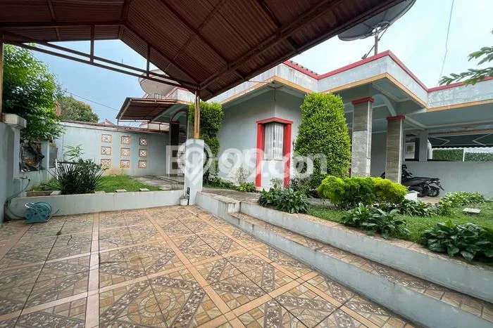 Rumah Minimalis 4 KT LT 306m2 di Ciparigi Rumah Minimalis 4 KT LT 306m2 di Ciparigi