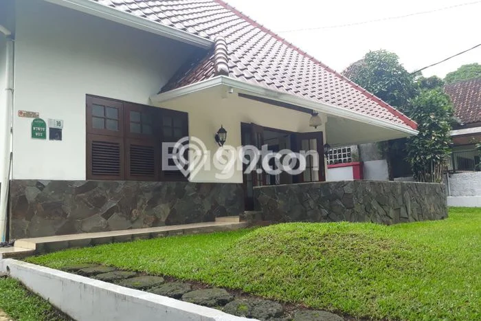 Rumah Sewa Bogor LT 643m2 LB 300m2 Kawasan Babakan Rumah Sewa Bogor LT 643m2 LB 300m2 Kawasan Babakan