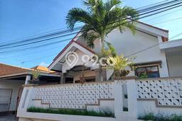 Rumah Luas Asri 2 KT Siap Pakai di Jimbaran Badung Rumah Luas Asri 2 KT Siap Pakai di Jimbaran Badung