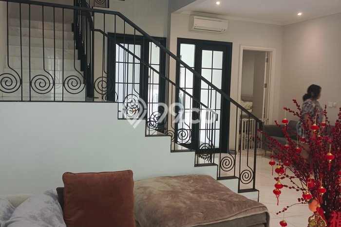 Hunian Mewah Dijual LT 144m2 di Pinang, Tangerang Hunian Mewah Dijual LT 144m2 di Pinang, Tangerang