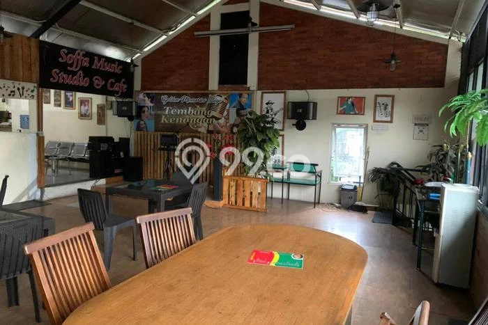 Ready to Use! Luxury House LT 250m2 Desain Modern di Sukaluyu Ready to Use! Luxury House LT 250m2 Desain Modern di Sukaluyu