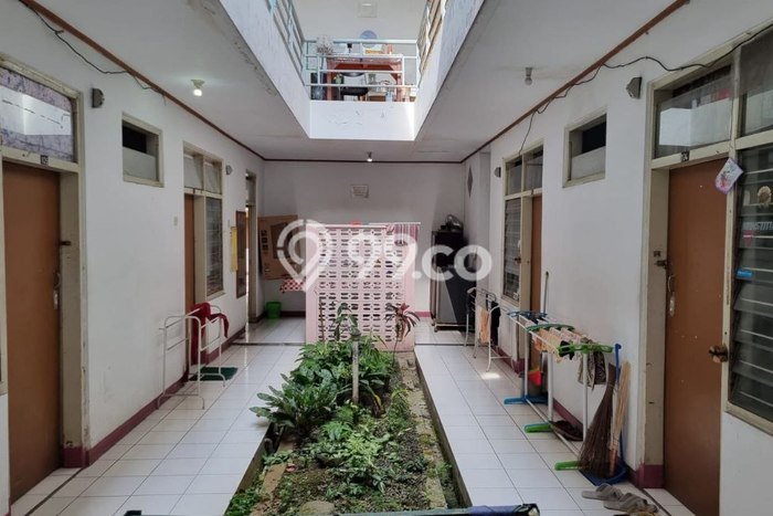 For Sale! Luxury House LT 787m2 Desain Modern di Setiabudi For Sale! Luxury House LT 787m2 Desain Modern di Setiabudi