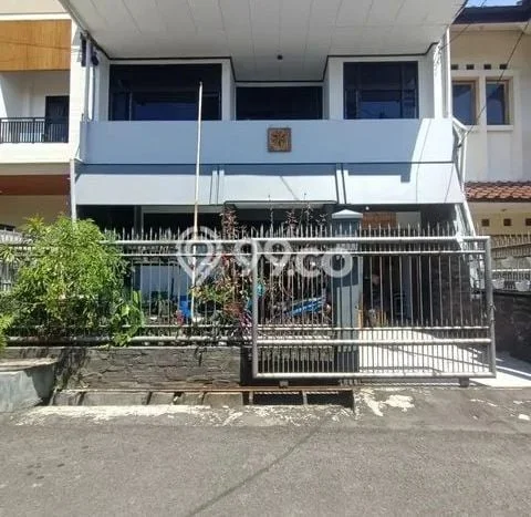 Rumah Luas Asri 5 KT Siap Pakai di Cikutra Bandung Rumah Luas Asri 5 KT Siap Pakai di Cikutra Bandung