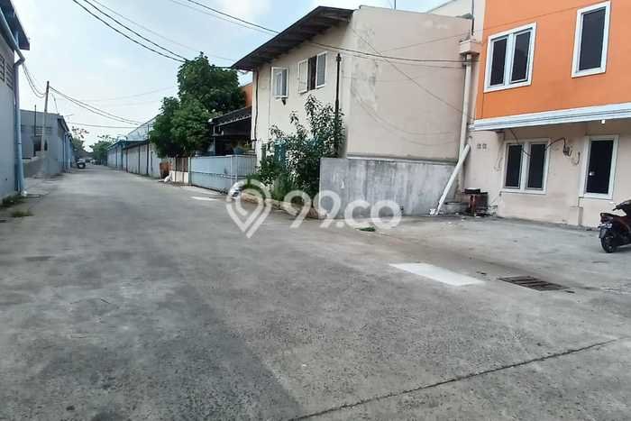 Area Ramai! Gudang Dijual di Dadap untuk Bisnis Luas Bangunan 400m2 Area Ramai! Gudang Dijual di Dadap untuk Bisnis Luas Bangunan 400m2