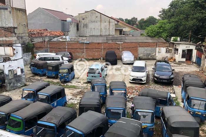 Lahan Strategis di Tomang Dijual dengan Luas 310m2 Lahan Strategis di Tomang Dijual dengan Luas 310m2