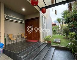 Jual Rumah Luas Megah Dengan View Cantik di Pakuwon Indah, Surabaya Jual Rumah Luas Megah Dengan View Cantik di Pakuwon Indah, Surabaya