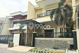 Ready to Use! Luxury House LT 200m2 Desain Modern di Dharma Husada Ready to Use! Luxury House LT 200m2 Desain Modern di Dharma Husada