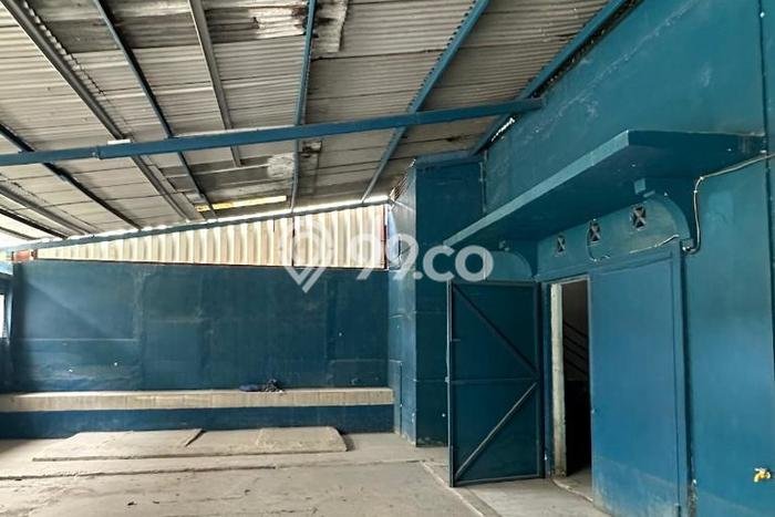 Gudang untuk disewa di Jati Uwung punya LT 501m2 & LB 450m2 harga sewa kompetitif Gudang untuk disewa di Jati Uwung punya LT 501m2 & LB 450m2 harga sewa kompetitif