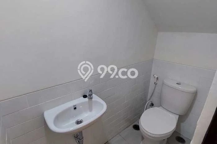 Rumah Modern 2 KT di Lippo Karawaci Tangerang Unfurnished Rumah Modern 2 KT di Lippo Karawaci Tangerang Unfurnished