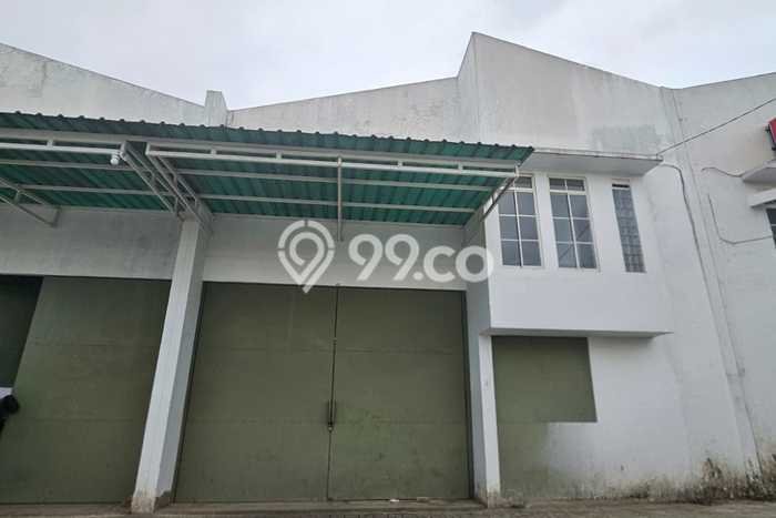 Gudang Disewakan Lokasi Curug Tangerang Harga Spesial! Gudang Disewakan Lokasi Curug Tangerang Harga Spesial!